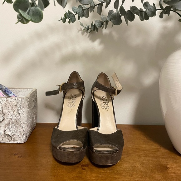 Brown leather snakeskin Mary Janes - Picture 2 of 2